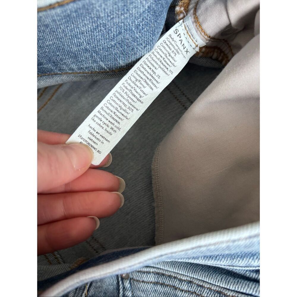 NWOT SPANX kick flare jeans, XL $118 E4 - Picture 6 of 8